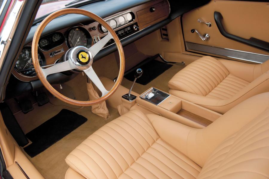  Ferrari 275 GTB 1965 года  (фото 10 из 26)
